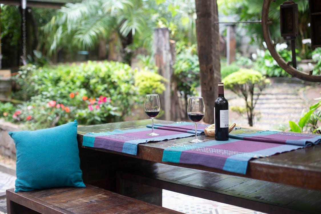 outdoor patio decor.