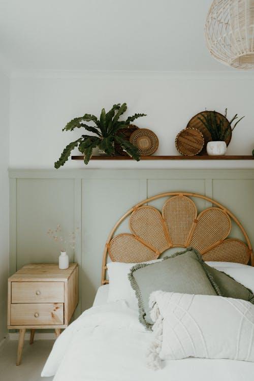pillows on the bed.