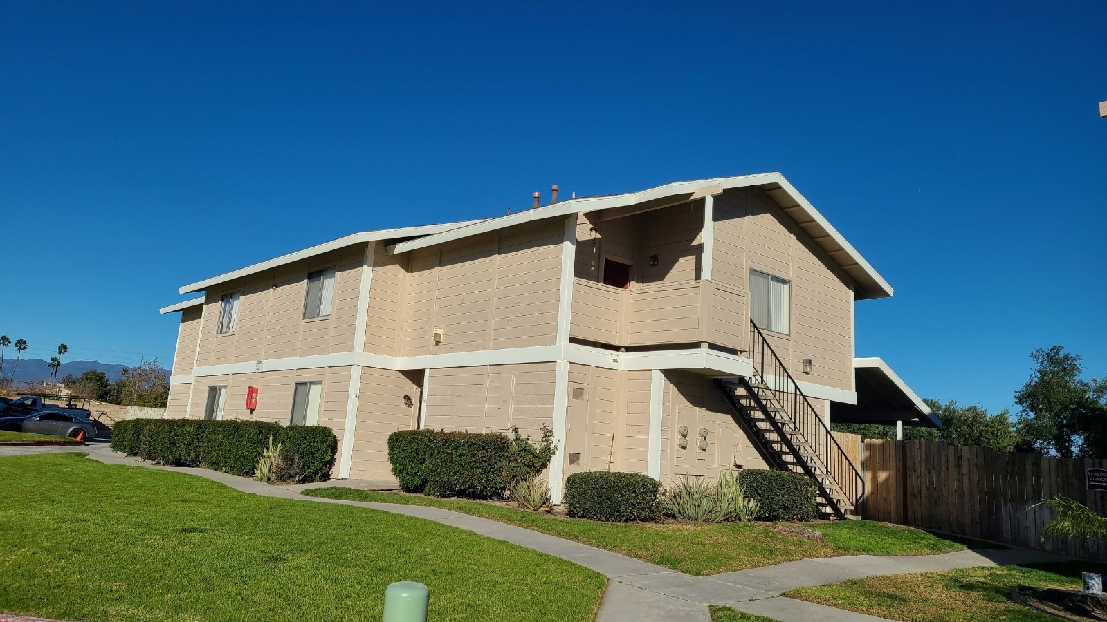 exterior house painting services.